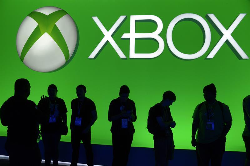  Microsoft presenta a ColÃ²mbia la nova consola Xbox One X