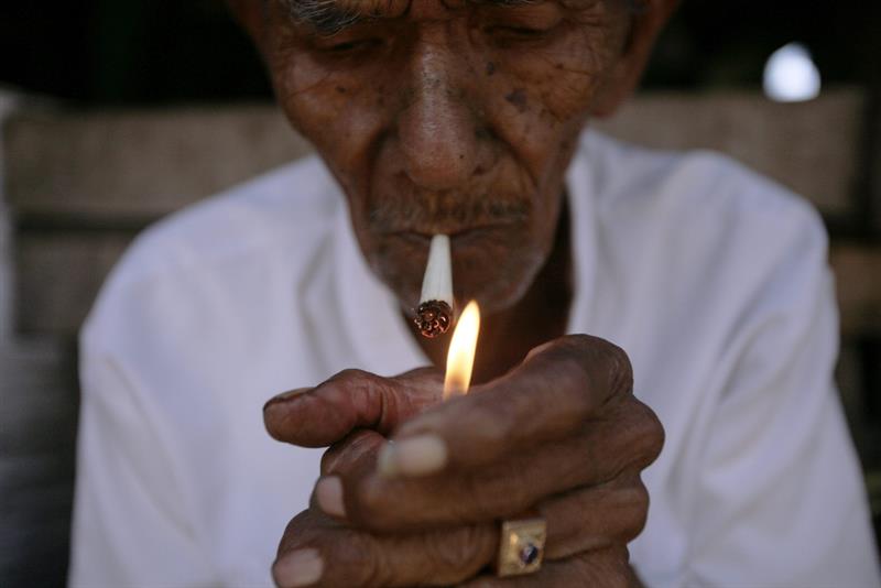 Tabaqueres dels EUA, obligades a avisar en 50 diaris dels efectes de fumar