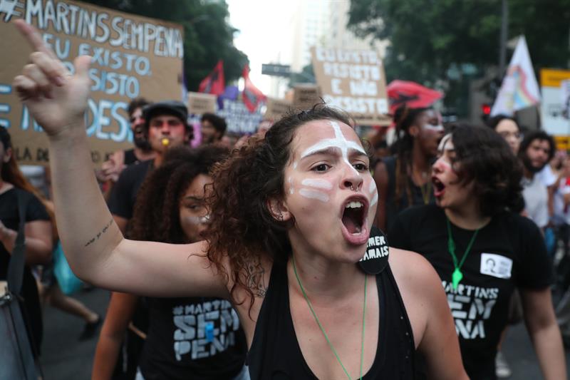  Sindicalistes protesten a tot el Brasil contra la reforma laboral