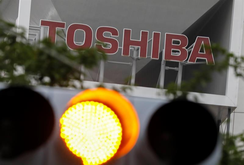  Toshiba cau amb forÃ§a a la borsa desprÃ©s d'anunciar quantiosa ampliaciÃ³ de capital